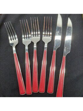 Fiesta Scarlet Red Stainless Steel Dinner Forks Set of 4 & 2 Steak Knives Lot